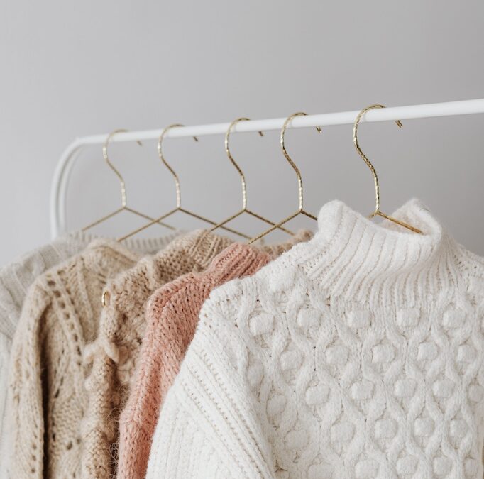 5 Surprising Ways Your Closet is Slowing Down Your Productivity
